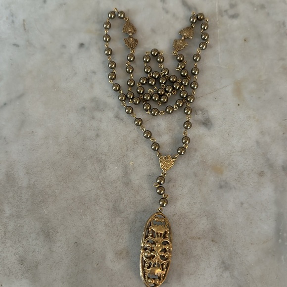 VSA Necklace - Picture 3 of 4